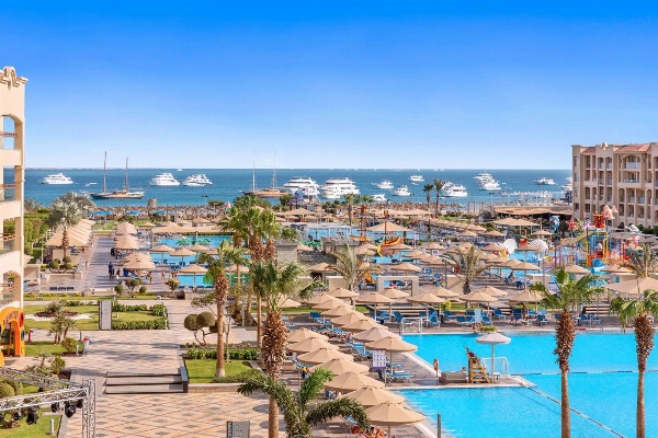 Pickalbatros White Beach Resort - Hurghada image 1